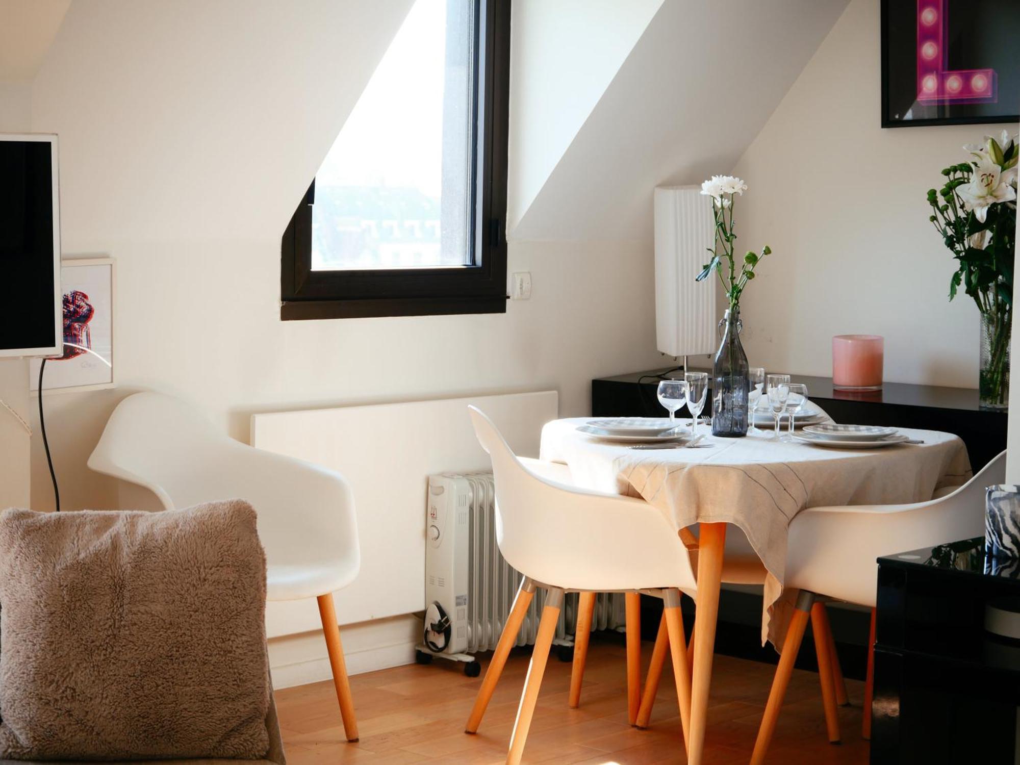L'exclusif De - Ultra Centre, Balcon & Luxe Moderne